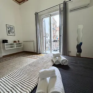 Casetta Alice , Palermo Italia
