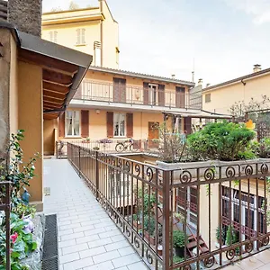 Cosy Corso Lodi & Porta Romana M3 , Milán Italia