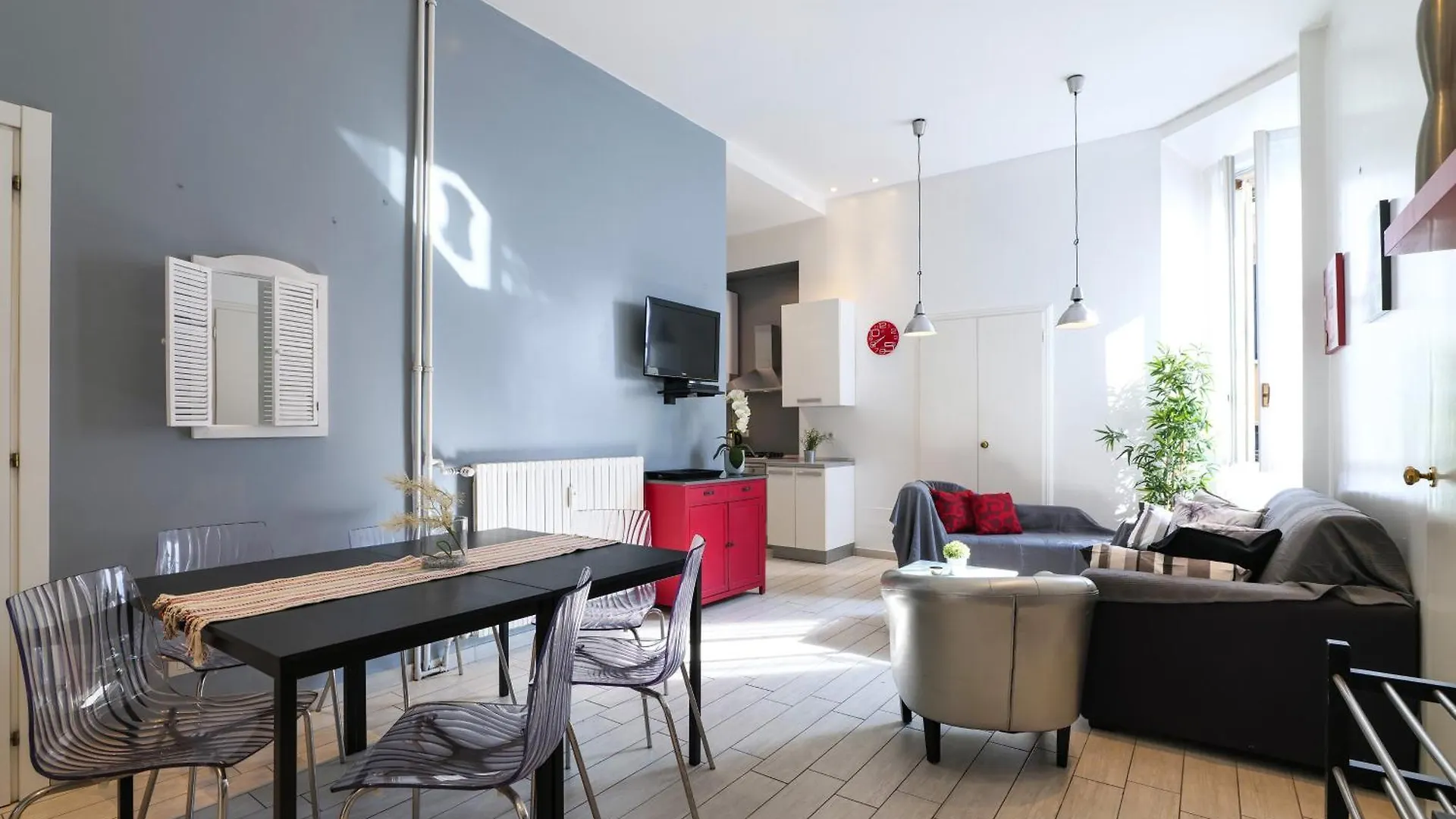 Appartamento Primopiano - Ozanam Milano 0*,  Italia