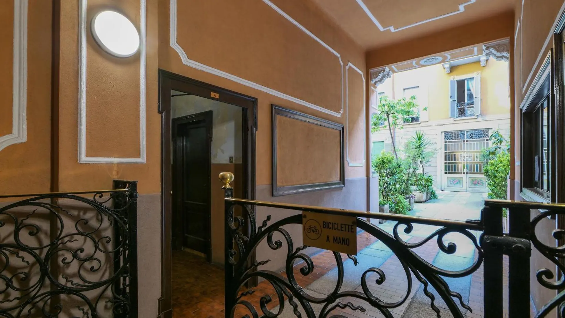 Primopiano - Ozanam Apartment Milan 0*,  Italy